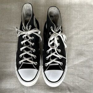 Converse hightop platform black